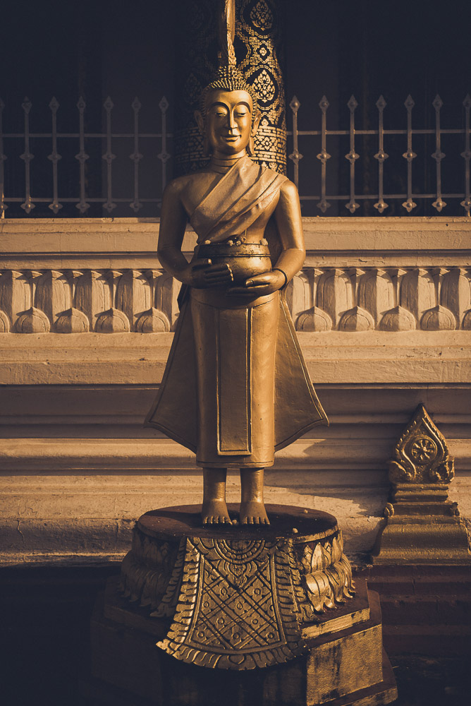 Luang-012