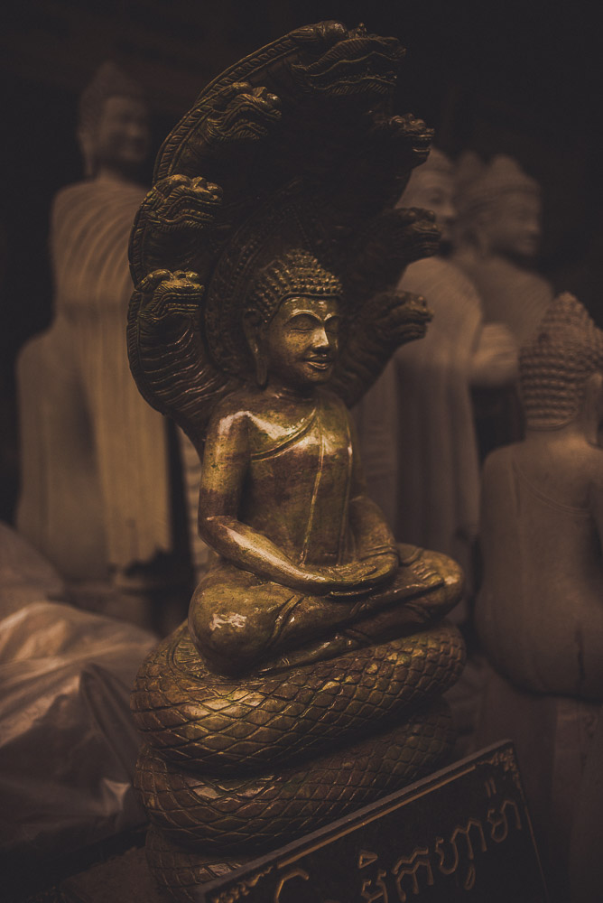 Phnom-005